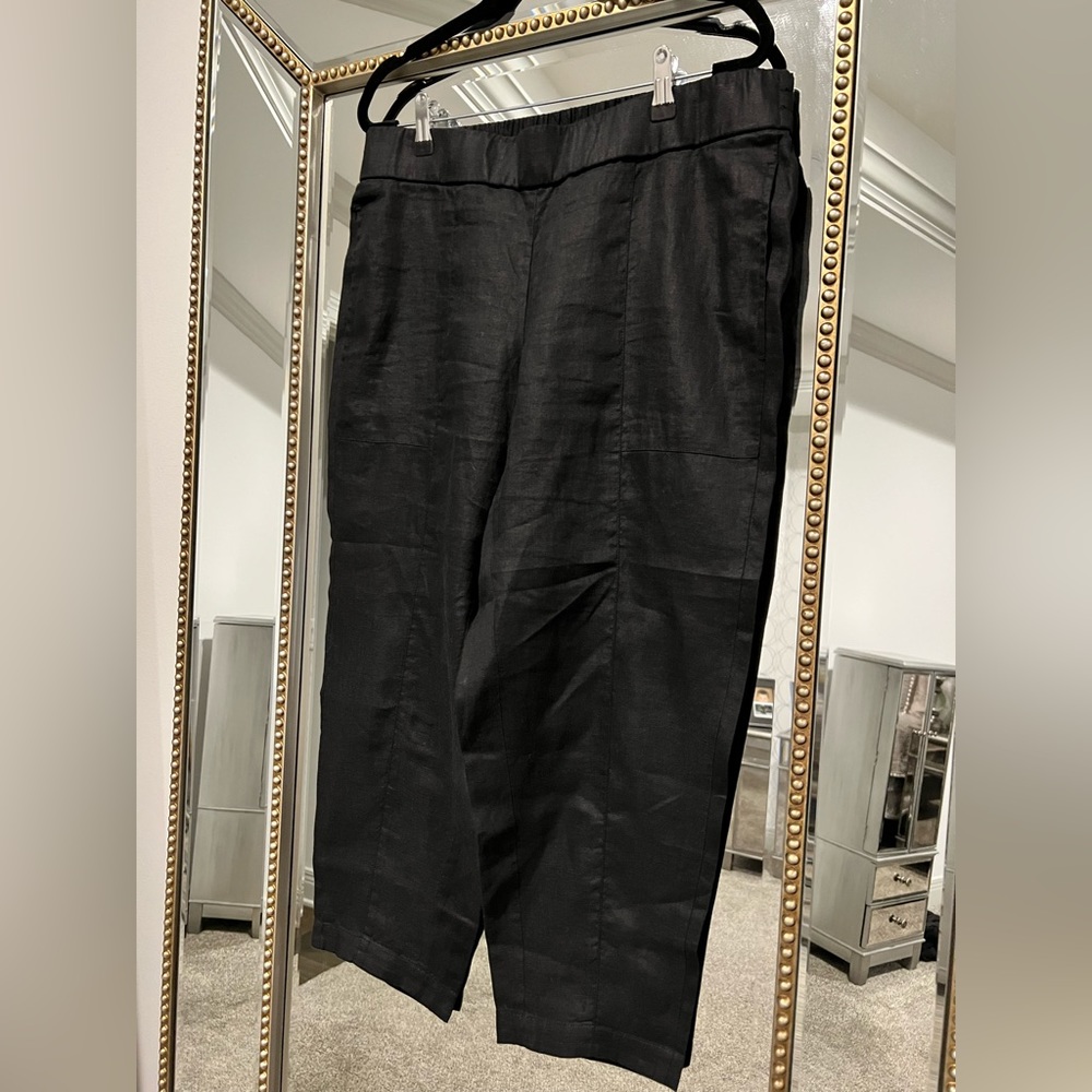 Eileen Fisher Black Linen Capri
